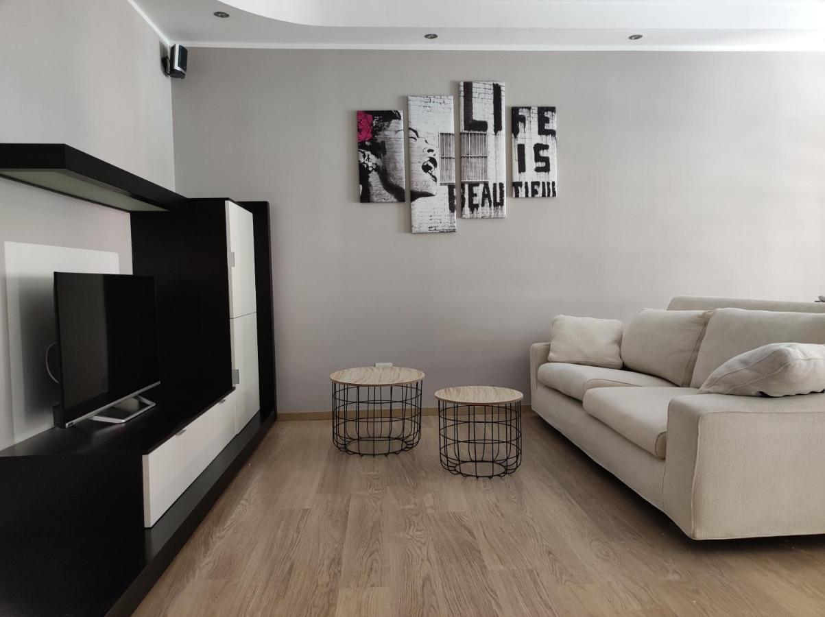 Apartment Qu4ttro